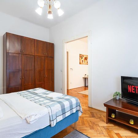 בודפשט Beautiful Spacious Three-Room Suite Close To Buda Castle מראה חיצוני תמונה