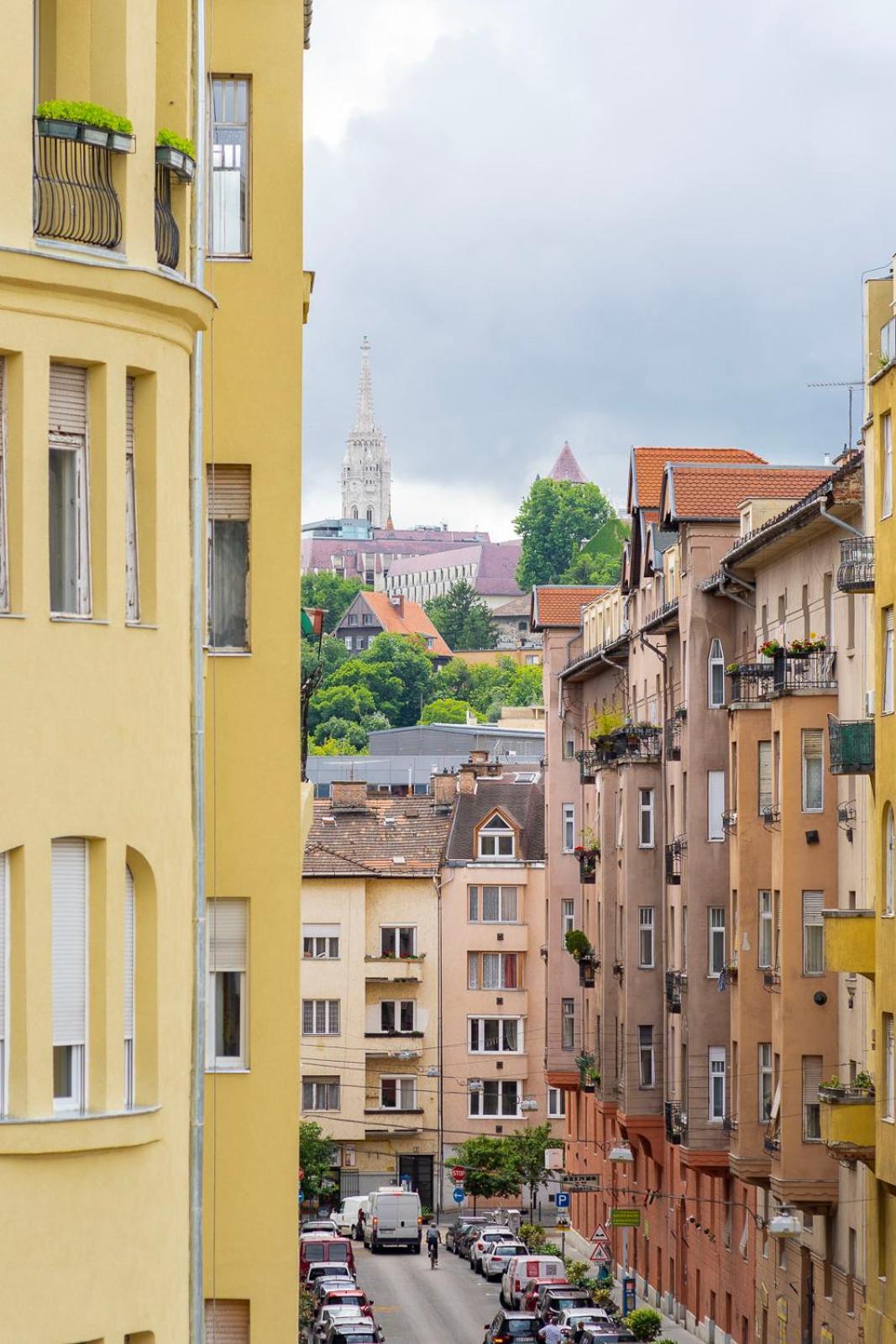 בודפשט Beautiful Spacious Three-Room Suite Close To Buda Castle מראה חיצוני תמונה