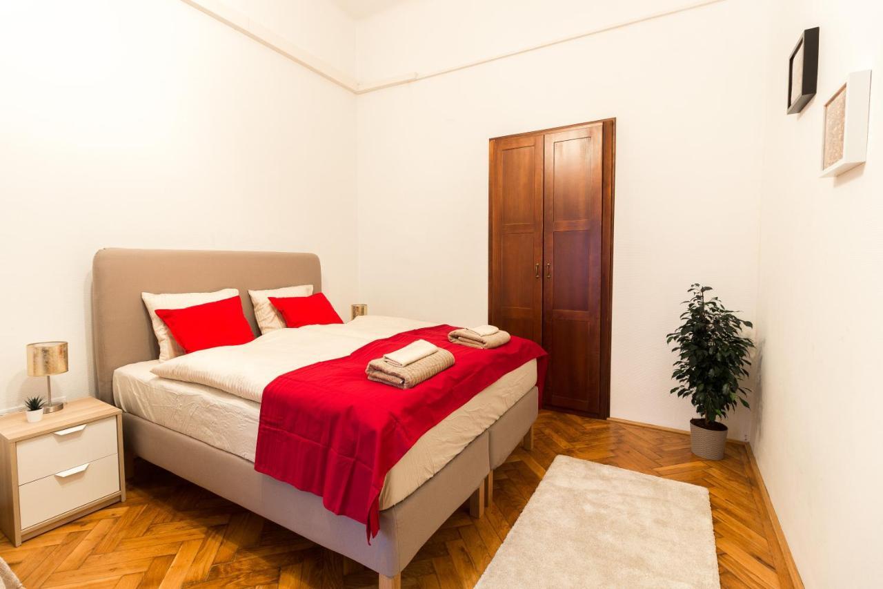 בודפשט Beautiful Spacious Three-Room Suite Close To Buda Castle מראה חיצוני תמונה